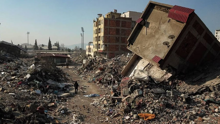 Llegan a 45.890 los muertos por terremotos en Turquía