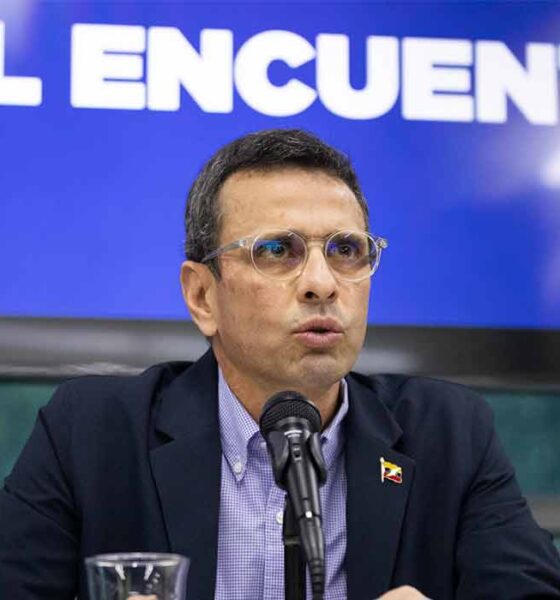 Capriles anunció que votará en el referéndum